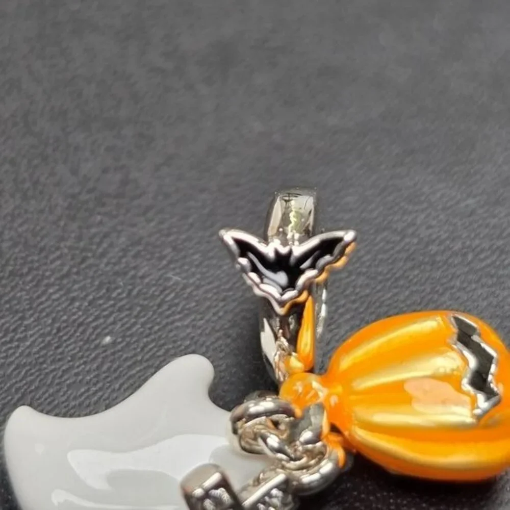 🎃 Spooky Halloween Charm with Pumpkin and‎ Ghost (NWOT)